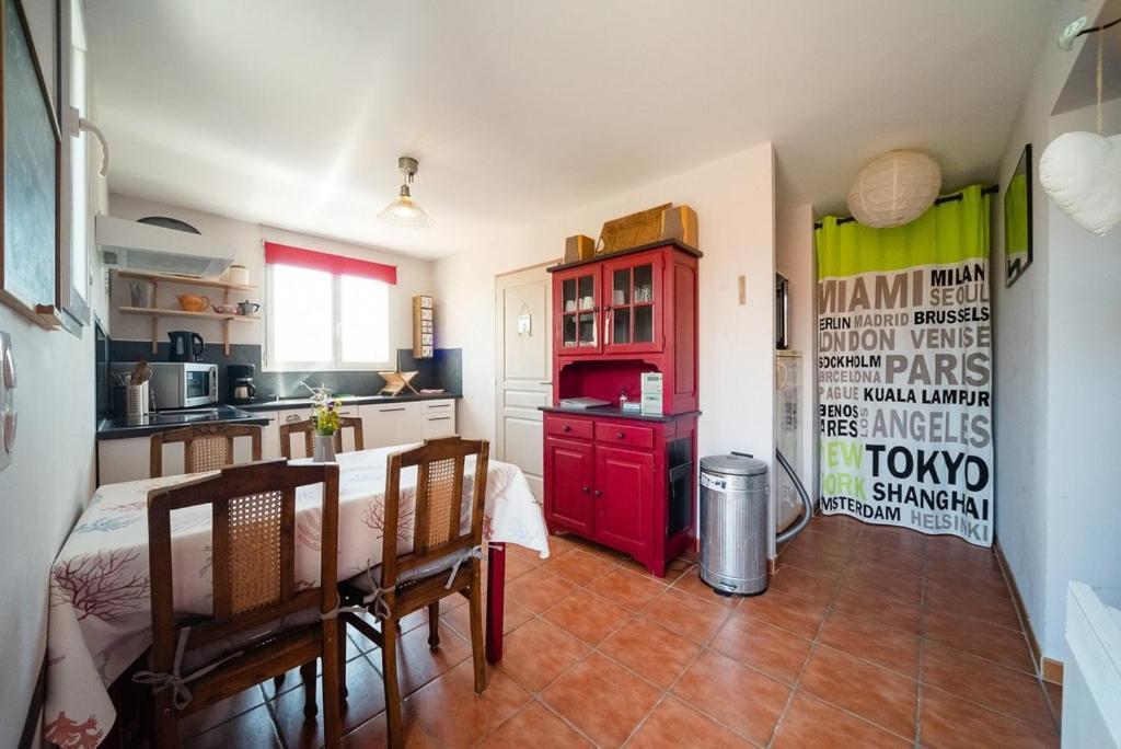 Gite Les Mathouans Latour-de-France Εξωτερικό φωτογραφία